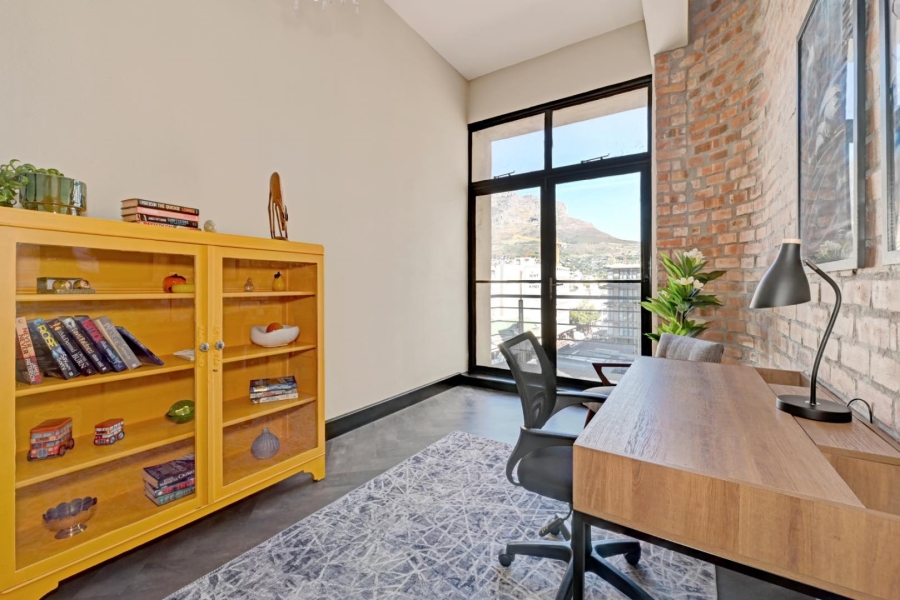 2 Bedroom Property for Sale in Cape Town City Centre Western Cape